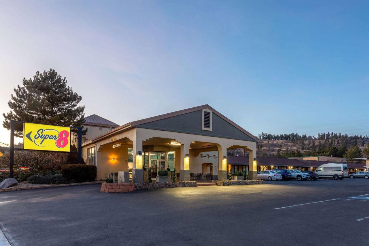 Super 8 By Wyndham Nau/Downtown Conference Center Motel Flagstaff Exterior photo