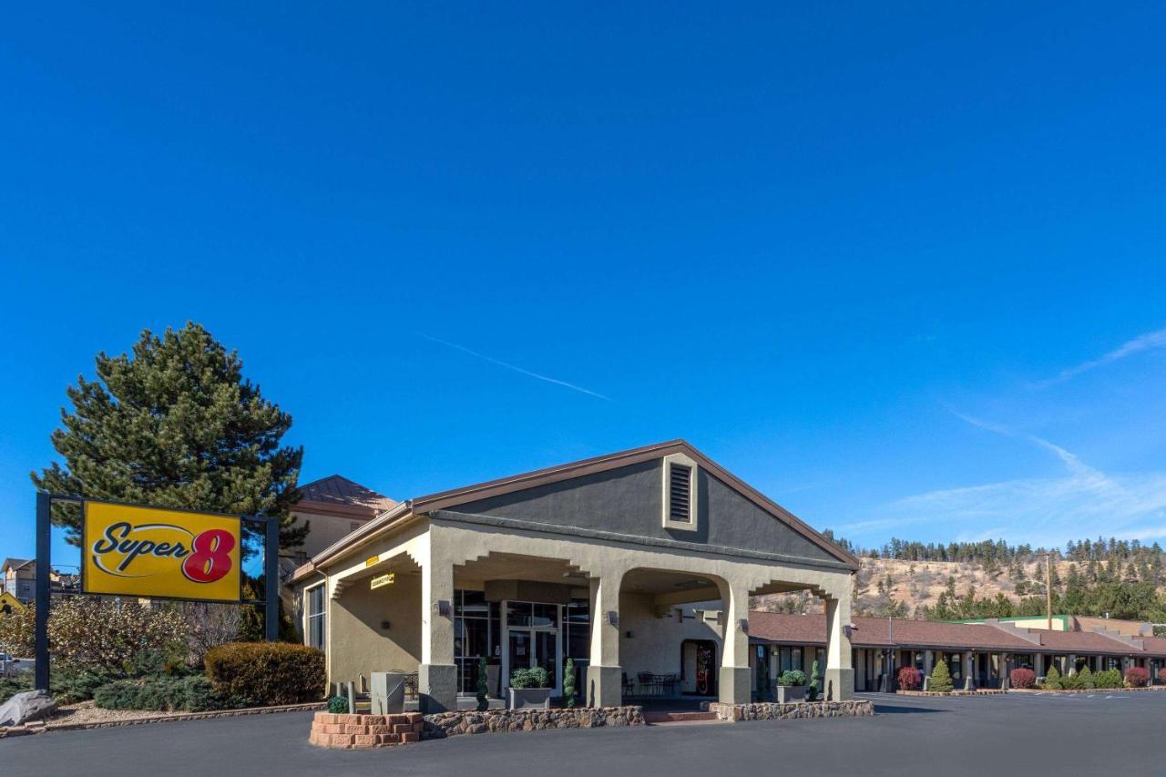 Super 8 By Wyndham Nau/Downtown Conference Center Motel Flagstaff Exterior photo