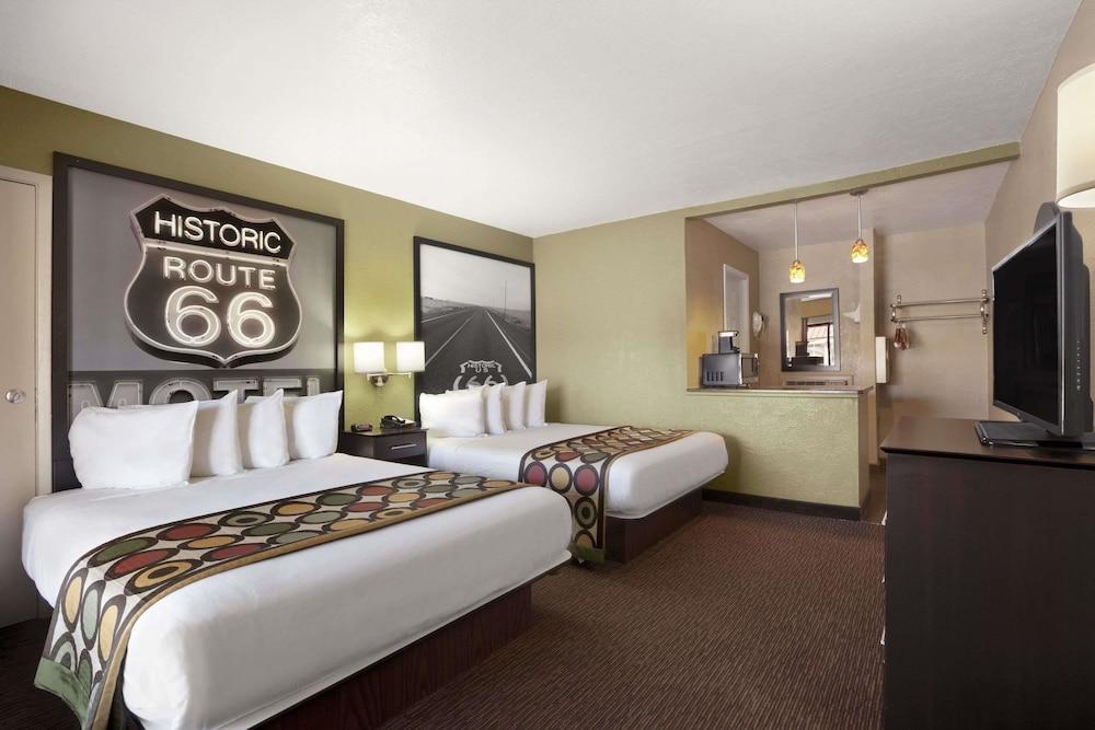 Super 8 By Wyndham Nau/Downtown Conference Center Motel Flagstaff Exterior photo