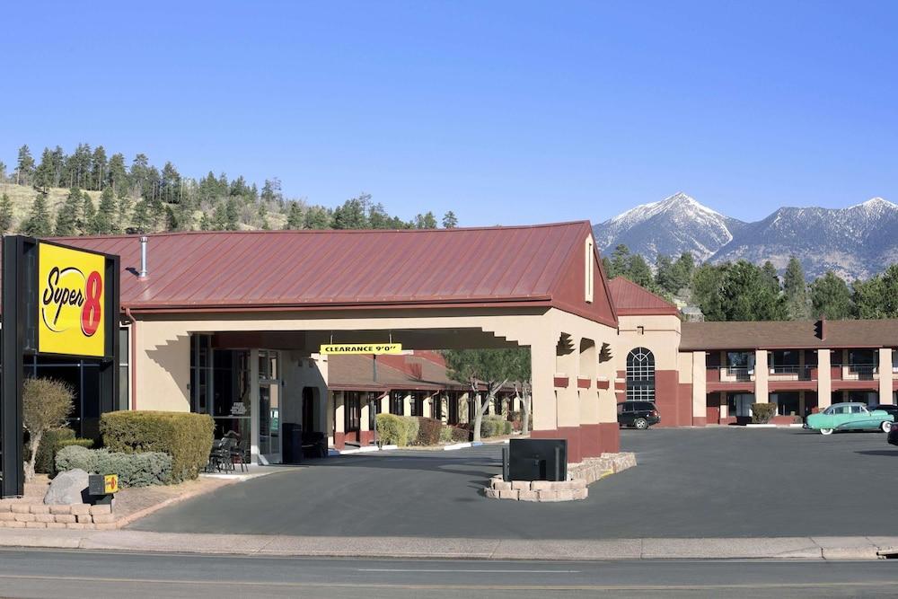 Super 8 By Wyndham Nau/Downtown Conference Center Motel Flagstaff Exterior photo