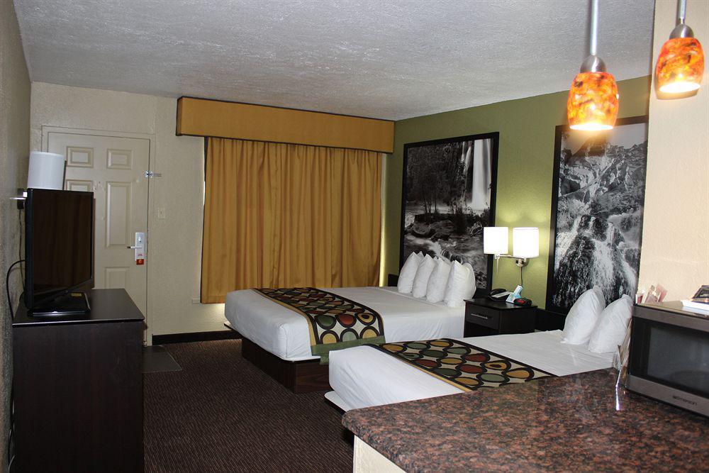 Super 8 By Wyndham Nau/Downtown Conference Center Motel Flagstaff Exterior photo